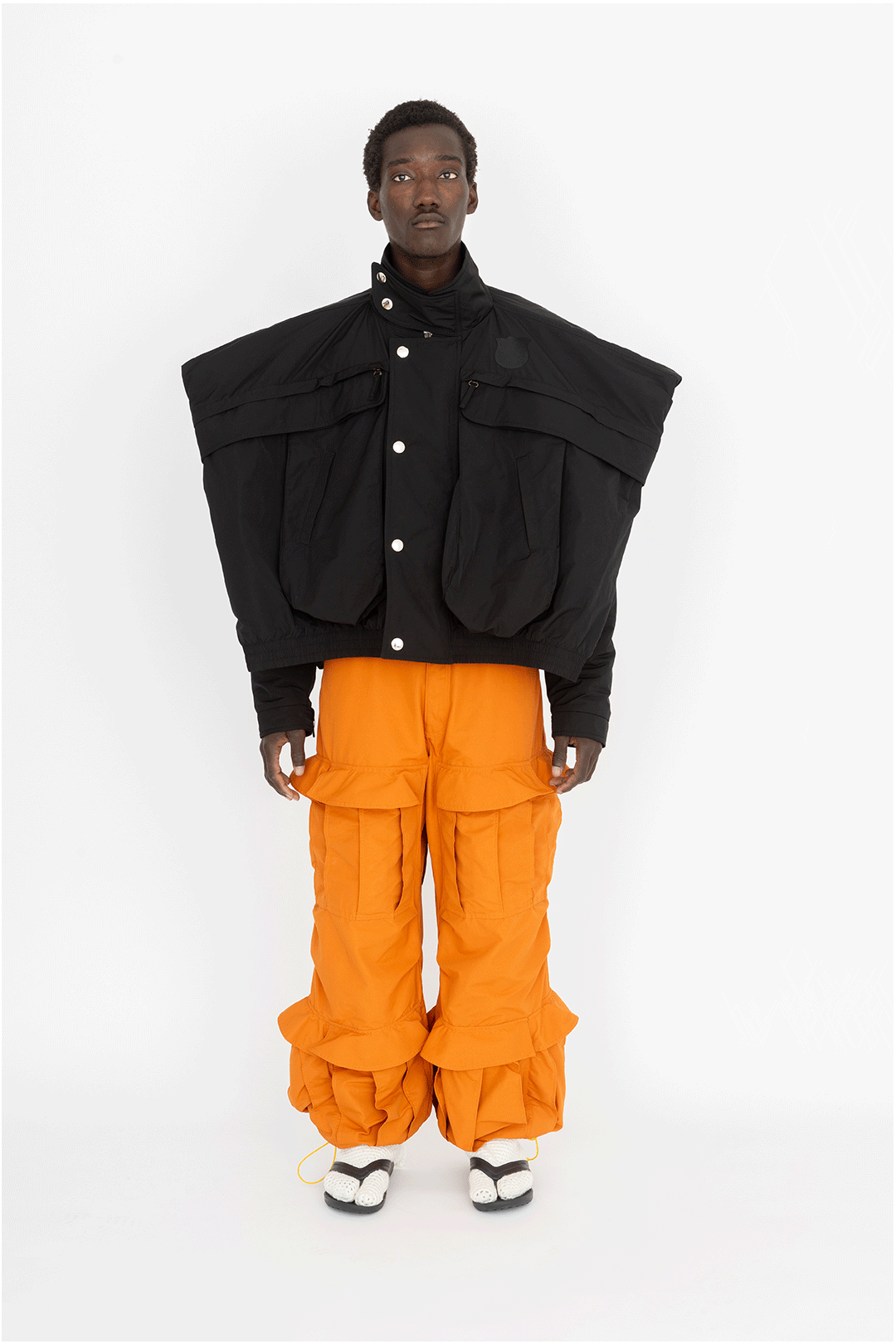 Wide quilted maxi pockets jacket black