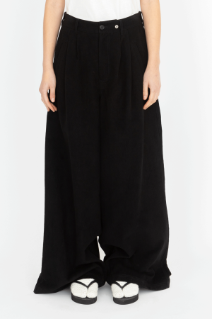 wide leg trousers black