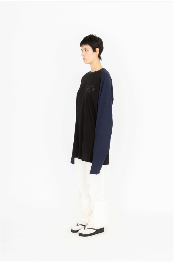 round neck elongated longsleeves black navy blue