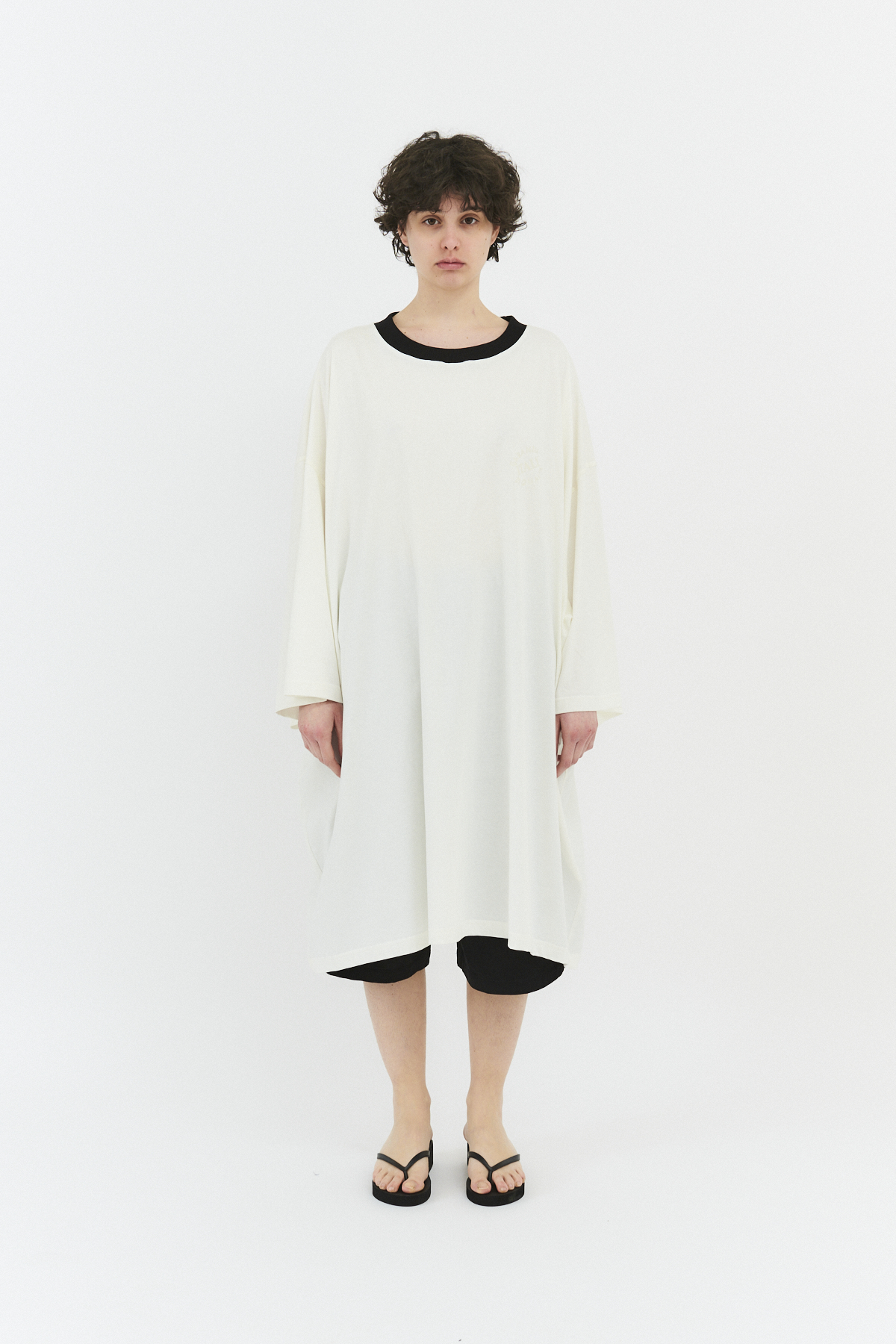 Multisize t-shirt ivory black