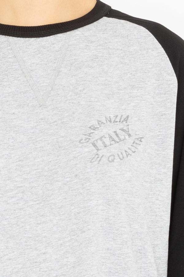 round neck elongated longsleeves grey black