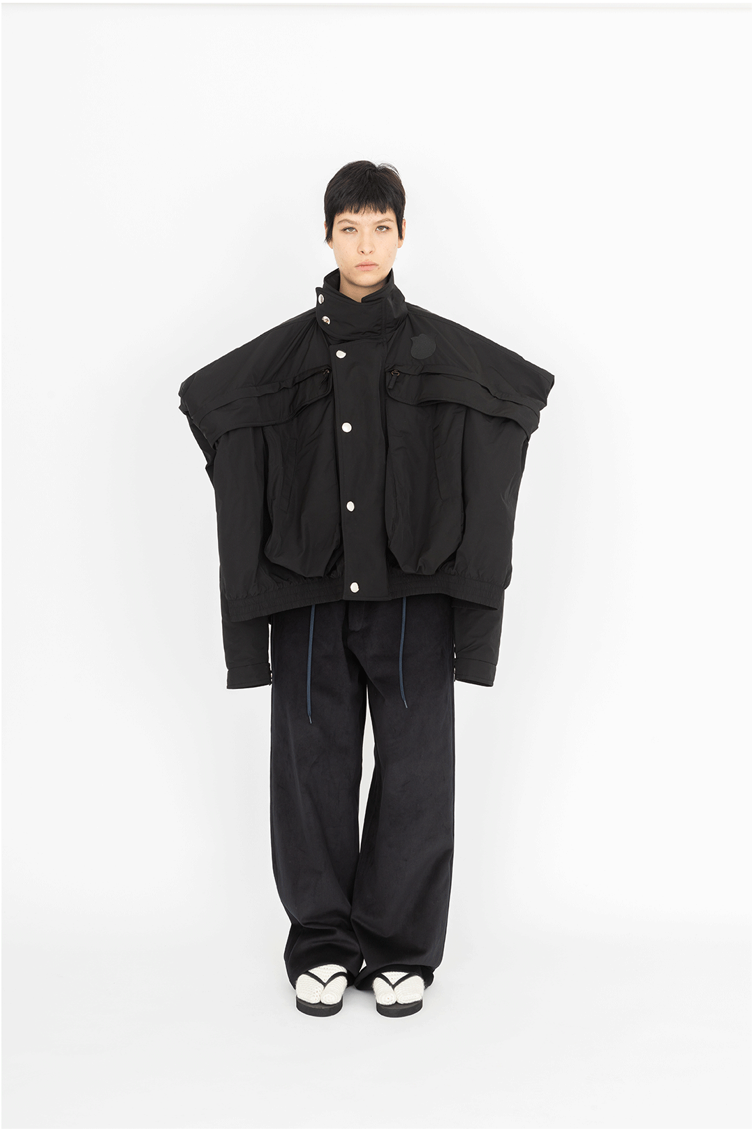 Wide quilted maxi pockets jacket black