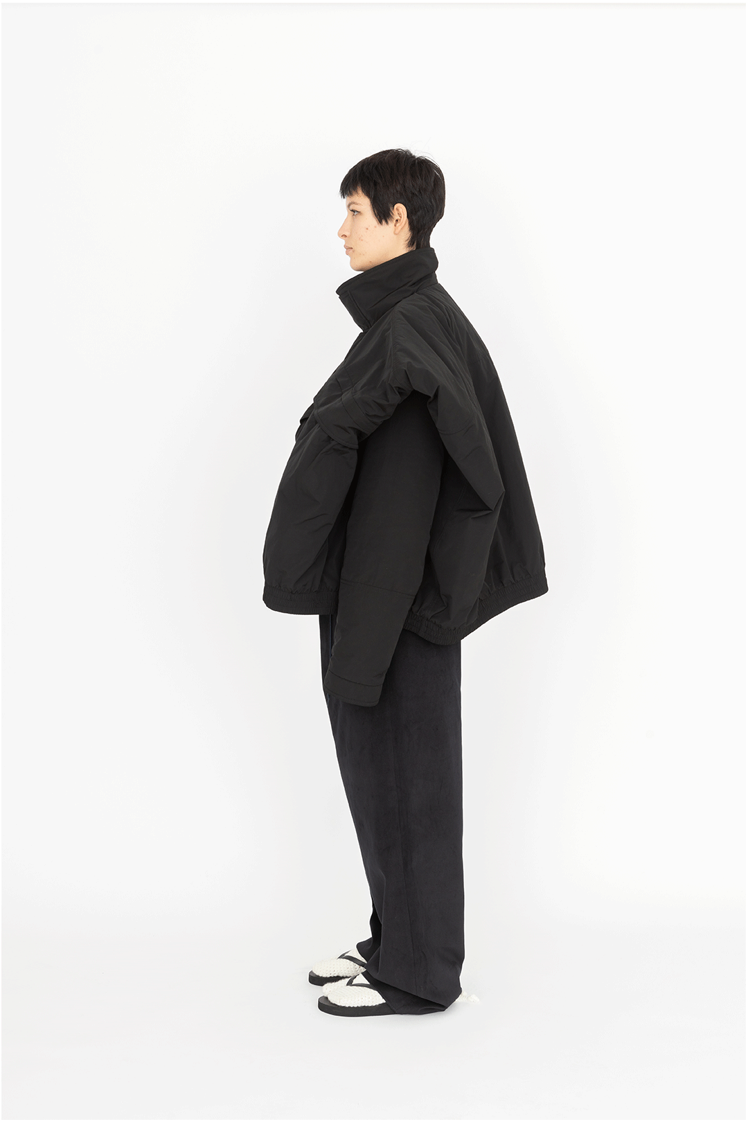 Wide quilted maxi pockets jacket black