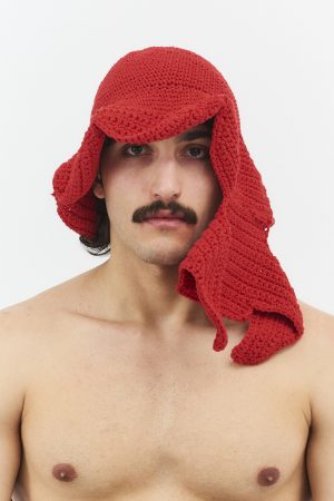 hand-crocheted flower bucket hat red