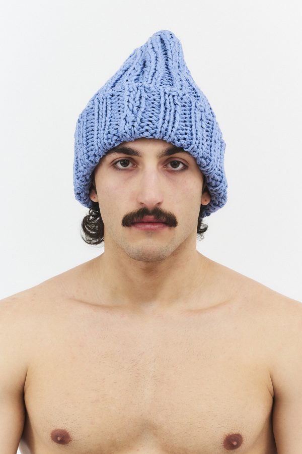 hand knitted beanie hat turquoise