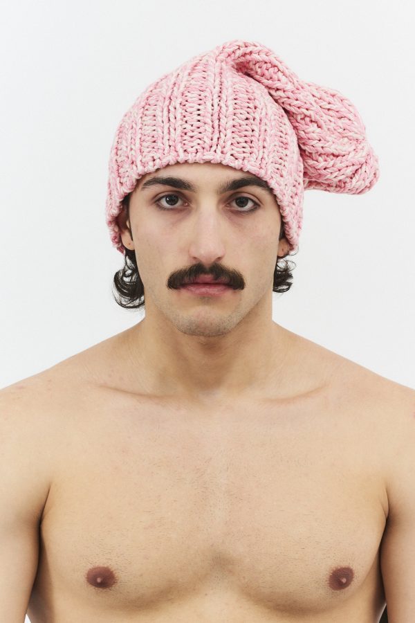hand knitted beanie hat light pink/pink
